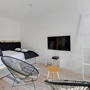 Szeroka Boutique By Downtown Apartment